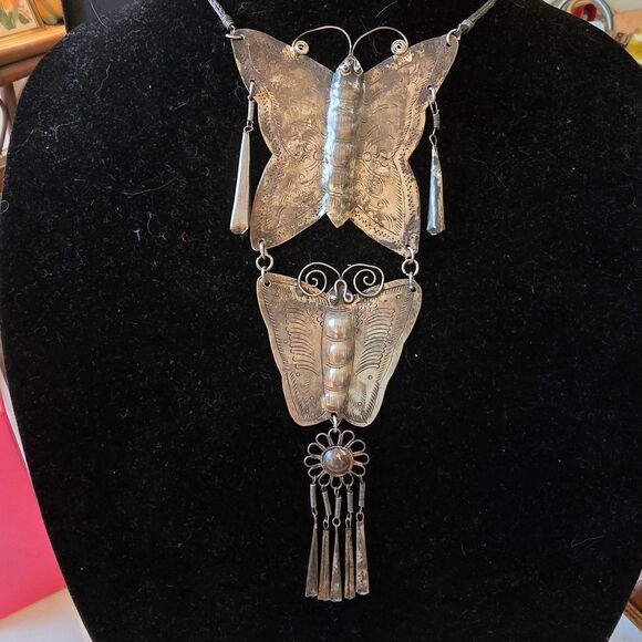Vintage Hmong Maio Silver Necklace - Picture 1 of 7